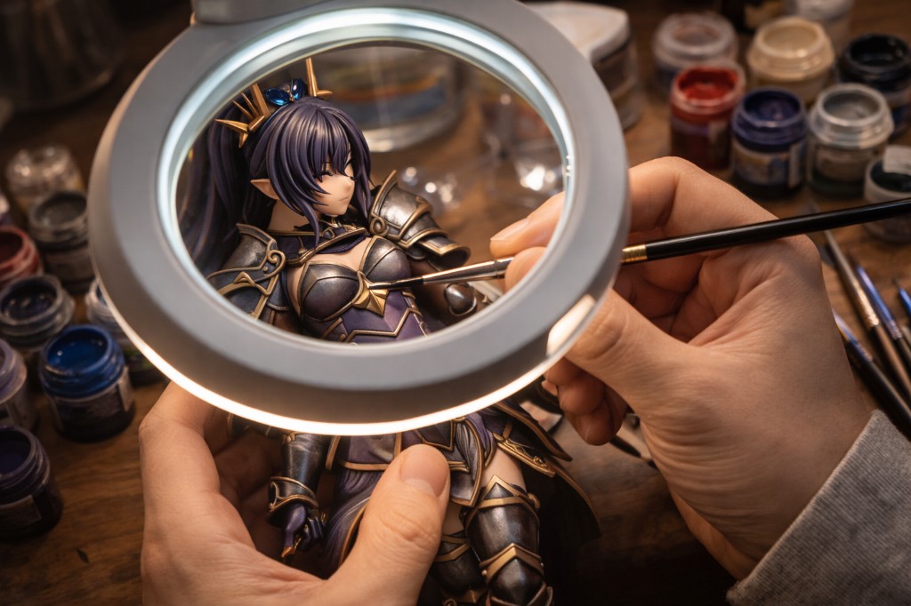 رنگ‌آمیزی دقیق فیگور اختصاصی زیر لوپ بزرگ‌نما